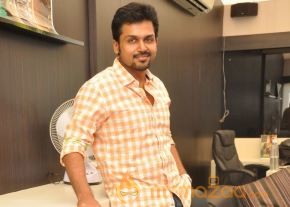 Karthi Tamil Actor Interview Photos photo 20