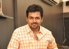 Karthi Tamil Actor Interview Photos photo 15