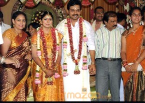 Karthi &amp; Ranjani Wedding Stills photo 15