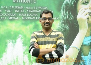 Kathal Paithiyam Movie Launch Stills photo 43