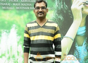 Kathal Paithiyam Movie Launch Stills photo 21