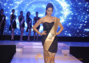 Leather Fashion Show 2013 photo 58