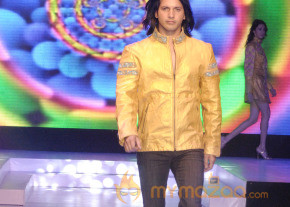 Leather Fashion Show 2013 photo 64
