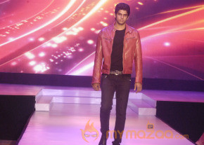 Leather Fashion Show 2013 photo 24