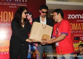 Luv Shuv Tey Chicken Khurana Movie Promotion Stills photo 18