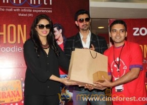 Luv Shuv Tey Chicken Khurana Movie Promotion Stills photo 16