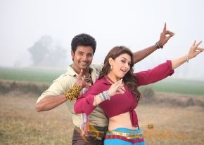 Maan Karate Movie Photos photo 12