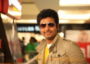 Maan Karate Tamil Movie Stills photo 5