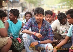 Maan Karate Tamil Movie Stills photo 24