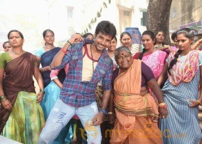 Maan Karate Tamil Movie Stills photo 36
