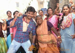Maan Karate Tamil Movie Stills photo 16