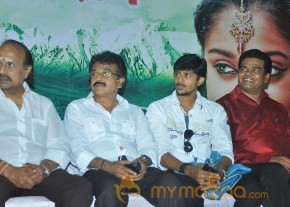 Madhavanum Malarvizhiyum Movie Audio Launch Photos  photo 28
