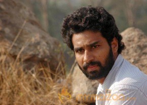 Madhu Maadhu Soodhu Movie Photos photo 17