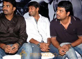 Madrasapattinam Press Meets photo 19