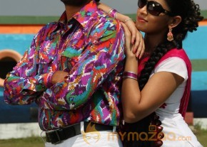 Mai Maranthen Movie Latest Stills photo 24