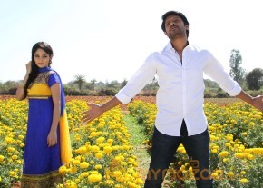 Mai Maranthen Movie Latest Stills photo 25