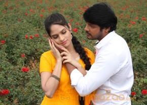 Mai Maranthen Movie Latest Stills photo 8