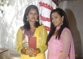 Malainattan Movie Launch Stills photo 36