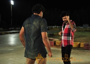 Manathil Matam Seitai Movie photo 11