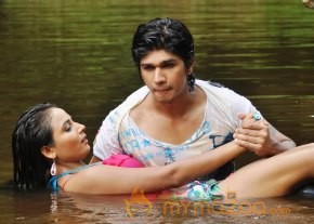 Marumugam Movie hot Stills photo 9