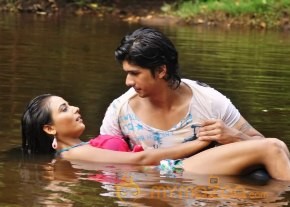 Marumugam Movie hot Stills photo 17