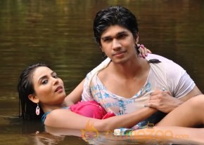 Marumugam Movie hot Stills photo 35
