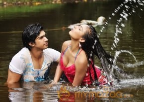 Marumugam Movie hot Stills photo 28