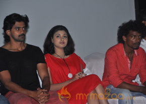 Moodar Koodam Movie Press Meet  photo 5