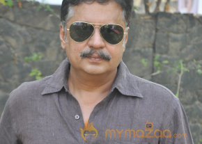 Moodar Koodam Movie Press Meet  photo 12