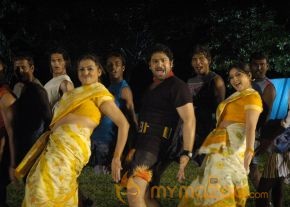 Moonavathu Kan Movie Hot Stills photo 5