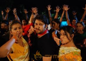 Moonavathu Kan Movie Hot Stills photo 31