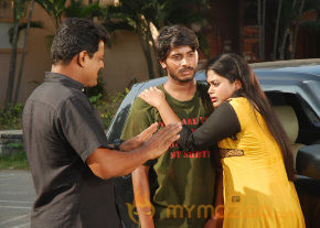 Moonavathu Kan Movie Stills