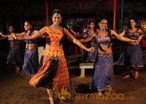 Naan Ponnonru Kandaen Movie Stills photo 8