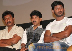 Naan Sigappu Manithan Movie Audio launch photo 3