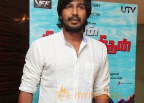 Naan Sigappu Manithan Movie Audio launch photo 25