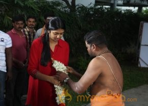 Naan Sigappu Manithan Movie Launch Photos photo 7