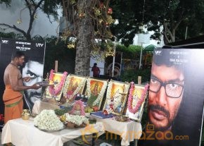 Naan Sigappu Manithan Movie Launch Photos photo 33