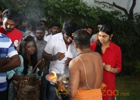 Naan Sigappu Manithan Movie Launch Photos photo 20