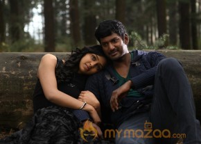 Naan Sigappu Manithan Movie Stills photo 14
