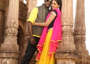 Naan Sigappu Manithan Movie Stills photo 28