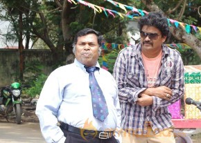 Naan Than Bala Movie New Stills photo 25