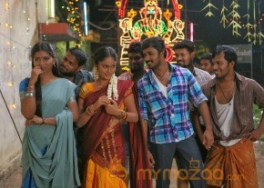 Nalanum Nandhinium Movie Stills photo 4