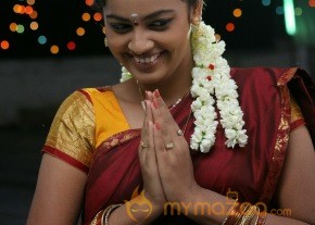 Nalanum Nandhinium Movie Stills photo 9