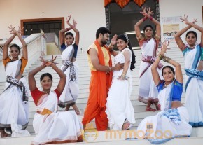 Nathikal Nanaivathillai Movie Latest Photos photo 5