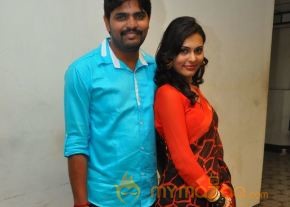 Nee En Uyire Movie Audio Launch Stills photo 59