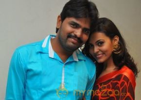 Nee En Uyire Movie Audio Launch Stills photo 52