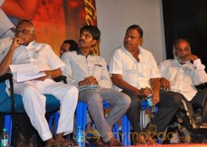 Nee En Uyire Movie Audio Launch Stills photo 8