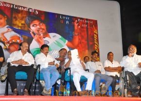 Nee En Uyire Movie Audio Launch Stills photo 14