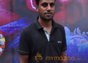 Nee En Uyire Movie Audio Launch Stills photo 29