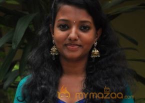 Nee En Uyire Movie Audio Launch Stills photo 26